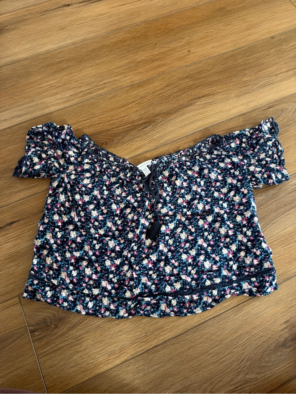 Floral Off or On Shoulder Top - Navy Pink Floral